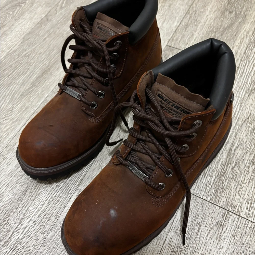 NWOT Skechers Men's Dark Brown Lace-Up Leather Work Boots